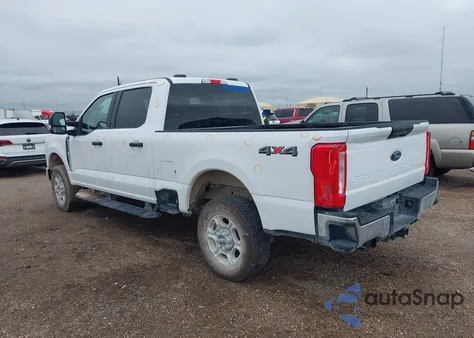 2025 Ford F-250 Xlt из США, поврежденный, VIN 1FT7W2BN4SEC53099